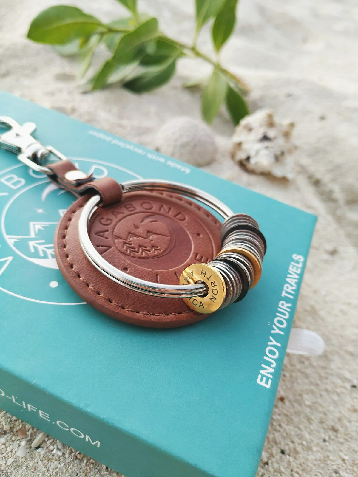 Traveler Key Chain - Collect Your Travels - Vagabond Life